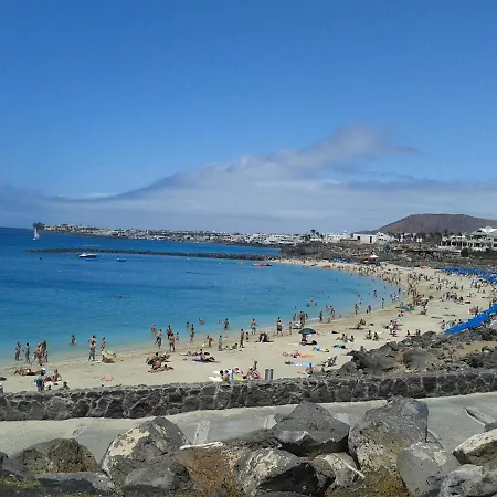 Lidia Villa Playa Blanca